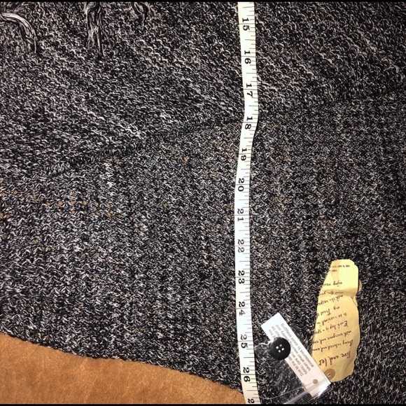 ❤️ONE WORLD CARDIGAN/WRAP - Picture 6 of 6